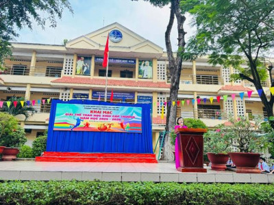 “ Khoảnh khắc nghề giáo”