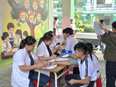 Trường THCS Chu Văn An phối hợp tổ chức khám sức khỏe toàn dân đợt cuối cho đối tượng học sinh tại trường năm 2026