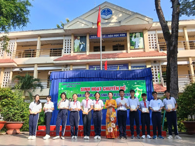 Sinh hoạt chuyên đề "Chăm sóc sức khỏe sinh sản vị thành niên - Đừng im lặng, hãy biết tự bảo vệ mình" năm học 2026-2027